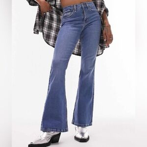 Topshop Petite Jamie Flare High Rise Jeans in Mid Blue - size W30 L28